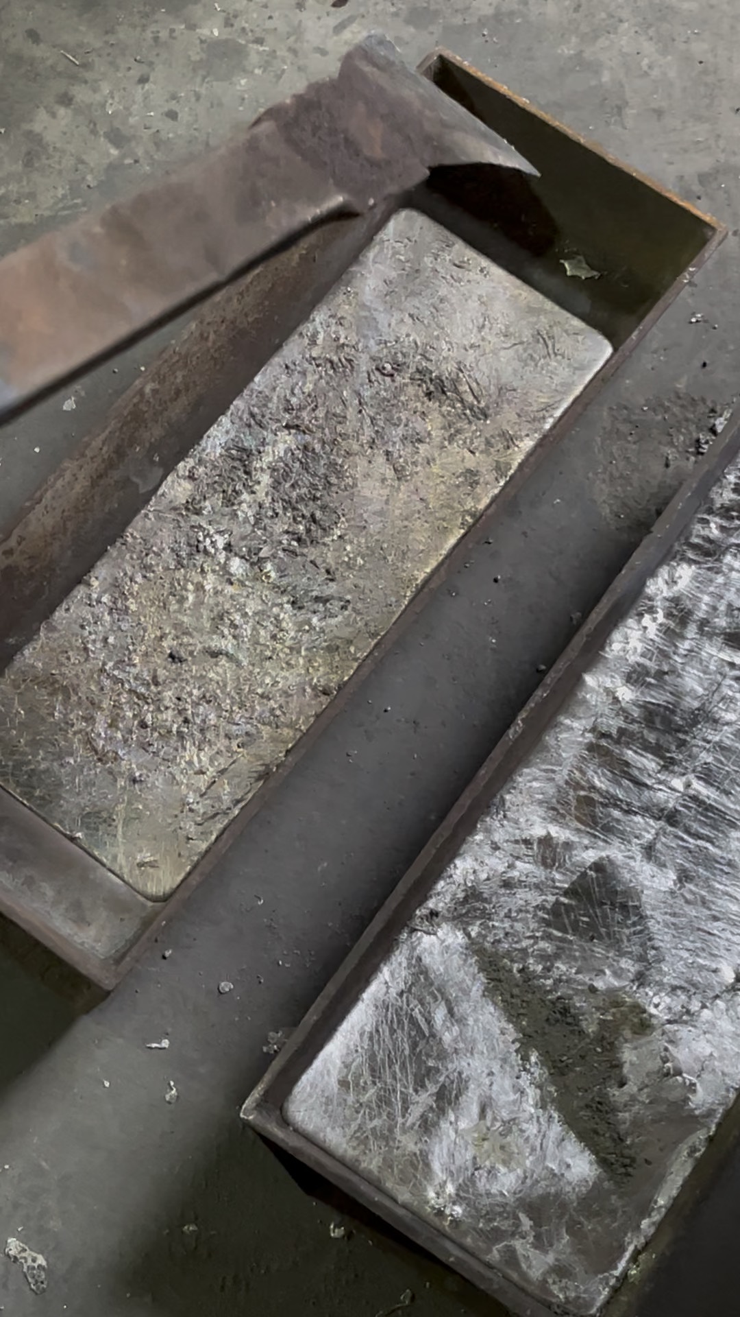 錫錠、鍍金針、金鹽等貴金屬資源的回收利用與環保價值